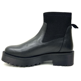 Olivia Black Platform Chelsea by oobash / Buddify