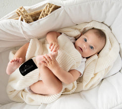 Soft bamboo baby blanket with a frill - Coconut by Lullalove UK / Buddify