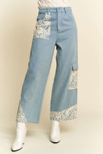 Lace Applique Wide Leg Jeans For Women by Trendsi