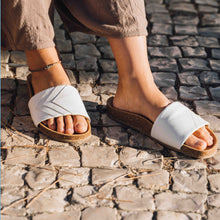 'YANG' - Weiße Sandalen, monochrom / einfarbig - vegan by Fünve / Buddify