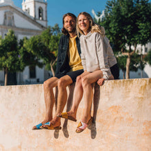 vegan' and pink. Get these stylish - Gelbe Sandalen in Senf, Terracotta, Weiß, Rosa - Vegan 'gelbe' (yellow) sandals in mustard, terracotta, by Fünve / Buddify