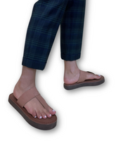 Katherine Tan leather thong sandal by oobash / Buddify