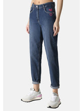 Kelly - Damen jeans Mom's Fit aus leichtem Denim by Baronia Shop / Buddify