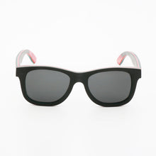 Slide Recycled Skateboard Deck Zwart by offsquareofficial / Buddify