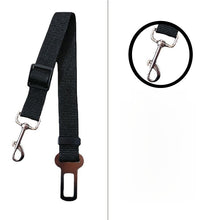 Premium Retractable Dog Safety Rope for Cars by Zopi