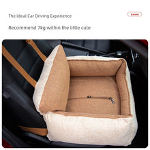 Safety Seat Cushion Small and Medium-Sized Dogs Car Handy Gadget Nest by Petstar / Zopi