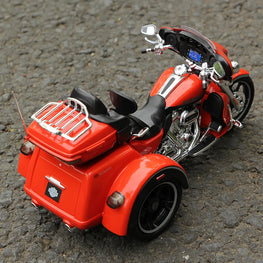 1:12 Harley-Davidson CVO Tri Glide 2021 Trikes Die Cast Vehicles Collectible Motorcycle Model Toys Diecast Moto Gift