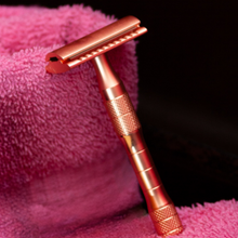 Double Edge Safety Razor by Caley-Beth / Buddify