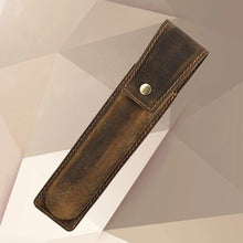 Vintage Leather Hard Fountain Pen Case by Infinite Steampunk / Buddify