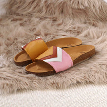 vegan' and pink. Get these stylish - Gelbe Sandalen in Senf, Terracotta, Weiß, Rosa - Vegan 'gelbe' (yellow) sandals in mustard, terracotta, by Fünve / Buddify