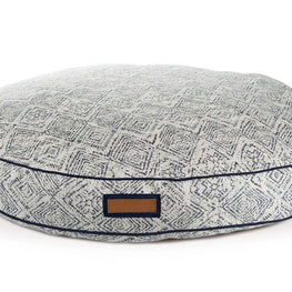 Round Pet Bed in Sapphire Spaniel by The Groovalution / Buddify