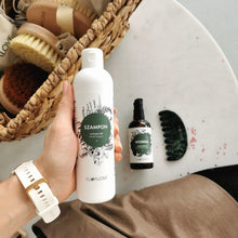 A cleansing Herbal shampoo For Itchy Scalp with Dandruff by Lullalove UK / Buddify
