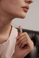 Beyonce - Crystal Pendant Necklace by melomelo