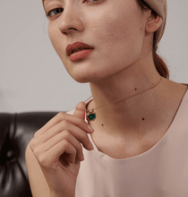 Beyonce - Crystal Pendant Necklace by melomelo