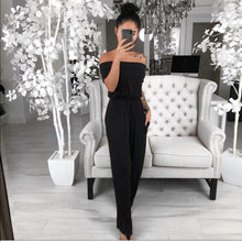 One-line neck slim short-sleeved stitching jumpsuit by Wiio