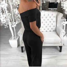 One-line neck slim short-sleeved stitching jumpsuit by Wiio