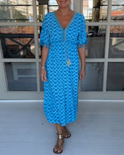 Casual V-neck dress by Trendsi