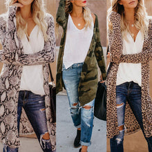 Long trench coat by Wiio